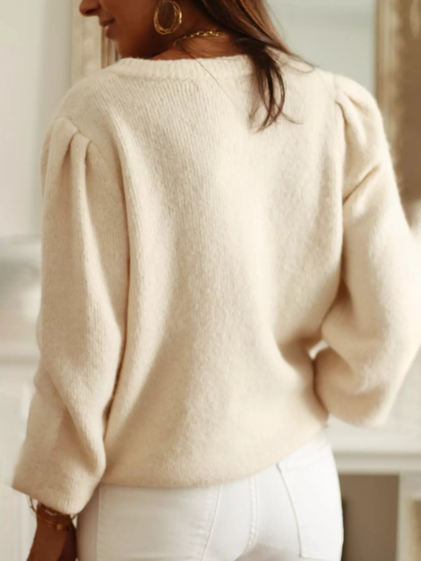 Designed for effortless layering, this Button Up Long Sleeve Cardigan includes a precise button-front closure and full-length sleeves to ensure reliable coverage. Its elegant shape merges a polished look with everyday wearability, making it a key addition to any adaptable wardrobe. The design emphasizes both practicality and sophistication for cooler conditions.
