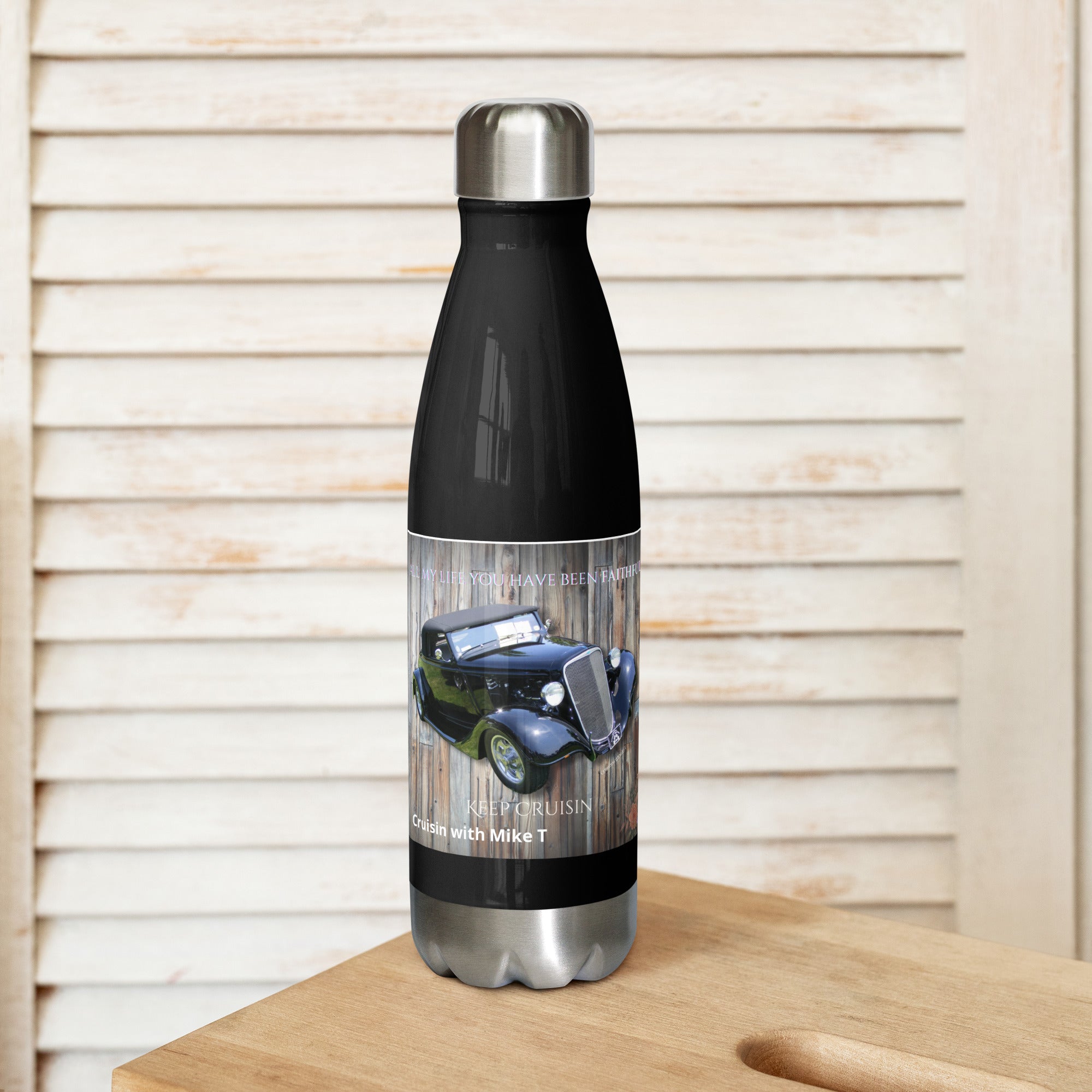 This 17-ounce stainless steel water bottle features double-wall insulation to preserve the temperature of your beverages for hours, whether hot or cold. Its odor- and leak-proof cap guarantees no spills or unwanted smells during transport. Designed for versatility, it fits securely in car cup holders and backpacks, making it ideal for your daily commute, outdoor adventures, or anytime hydration needs.